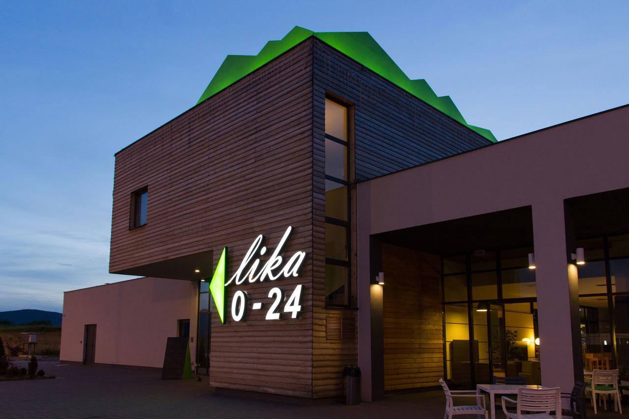 Hotel Lika Sjever Brinje Экстерьер фото